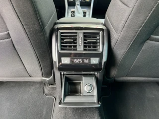 Škoda Superb Combi 1.5 TSI ACT Business Edition Plus  | Trekhaak | ACC | Carplay | Navi | Stoel/Stuurverw. | Sfeer | / 19