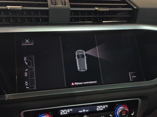 Audi Q3 35 TFSI S-Line Black Edition Pano Camera Leder Trekhaak 19'' / 31
