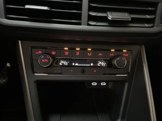 Volkswagen Polo 1.0 TSI R-Line Edition LED Navigatie Parkeersensoren Climate Control DAB+ / 11