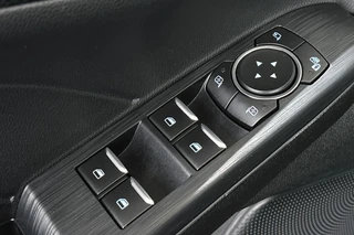 Ford Kuga 2.5 PHEV ST-Line X Winter Pakket Adaptieve Cruise Head-Up / 34