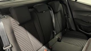 Peugeot 2008 1.2 PureTech Blue Lease Active NAVI CRUISE CARPLAY / 12