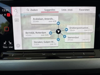 Volkswagen Golf Variant TSI 110pk Life Business Achteruitrijcamera | Navi / 16