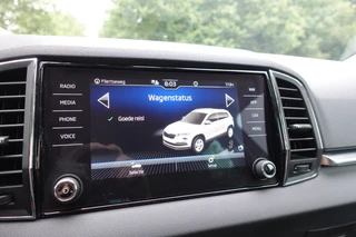 Škoda Karoq 1.5 TSI ACT Business Edition Plus  | LED | ACC | Camera | Trekhaak | CarPlay | Stoelverwarming | / 36