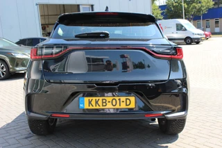 Lexus LBX 1.5 2WD / 6