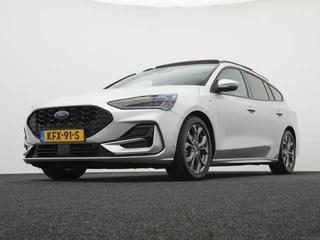 Ford Focus Wagon 1.0 EcoBoost Hybrid ST Line X Private lease €539 p.m. / 45