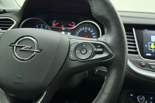 Opel Grandland X 1.2 Turbo Business Executive 130pk | Automaat | Navigatie | Camera | Climate Control | Stoel- Stuurverwarming | Cruise Control | AGR Stoelen / 23