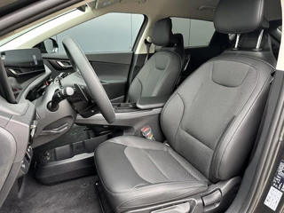 Kia EV6 Light Edition 63 kWh | Demo | Navi | Clima | Adaptieve Cruise | Camera | Stuur-/Stoelverwarming | Privacy Glass | Apple Carplay | Android Auto / 11