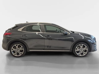 Kia XCeed 1.5 T-GDI MHEV DynamicLine | Cruise Control | Climate Control | Camera | Navigatie | 18 Inch Velgen | / 6