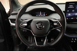 Skoda Enyaq iV 80 Sportline 204pk SOH 96% Stoelverwarming ACC Camera Navigatie / 19