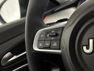 Jeep Avenger 1.2 e-Hybrid Summit | Apple/Android | Panoramadak | Cruise Control / 23
