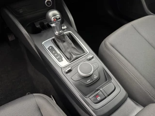 Audi Q2 35 TFSI CoD Design Automaat | Parkeersensoren | Trekhaak / 6