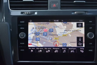 Volkswagen Golf 1.5 TSI COMFORTLINE BUSINESS ADAP. CRUISE / CARPLAY / 31