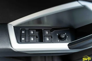 Audi Q3 35 TFSI Pro Line S | S-line | Navi | Dodehoek | Stoelverwarming / 8