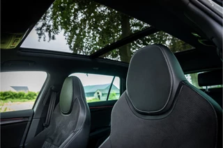 Škoda Superb Combi 1.4 TSI iV Sportline Business  Panorama Matrix ACC 360 Camera / 7