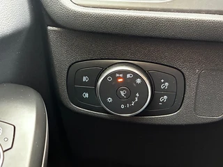 Ford Focus 1.0 EcoBoost Hybrid ST Line X / 26