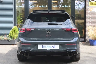 Volkswagen Golf 2.0 TSI GTI 301PK Clubsport  Akrapovic/Pano/HK/Blackstyle/IQ.Light/Camera/Headup/19" / 9