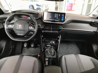 Peugeot 208 1.2 PureTech Allure Pack Navigatie | Camera / 25