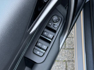 Kia Ceed 1.0 T-GDi 100pk Design Edition / 19