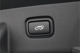 Kia Sportage 1.6 T-GDi Hybrid DynamicPlusLine  - Kantel/Schuifdak - Stoel en stuur verwarming - Parkeersensoren - Navigatie- Fabrieksgarantie tot 10-2031 / 39