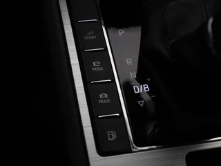 Škoda Superb Combi 1.4 TSi 218 Pk iV Business Edition Plus / 28