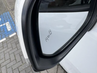 Toyota Corolla Cross 2.0 High Power Hybrid First Edition 1e EIGENAAR NL-AUTO / 12