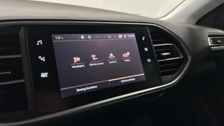Peugeot 308 SW 1.2 PureTech Blue Lease CARPLAY NAVI CRUISE ECC. / 42