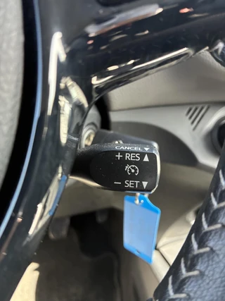 Toyota Yaris 1.0 VVT-i Aspiration 5-Deurs | Climate control | Camera | Navigatie | Cruise control | Elektrisch Pakket | Bluetooth telefoonvoorbereiding / 41