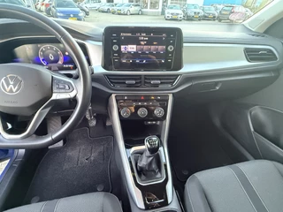 Volkswagen T-Roc 1.0 TSI Life  | LED | Apple Carplay | Adapt. Cruise | DAB+ | PDC v+a incl. Camera / 26