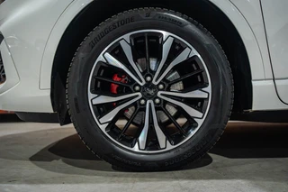 Ford Kuga 2.5 PHEV ST-Line X / 11