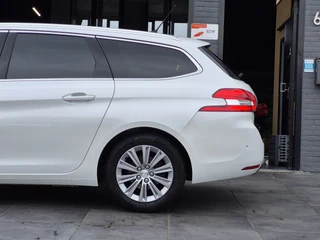 Peugeot 308 SW 1.2 PureTech Blue Lease Premium|Automaat|NAP / 13