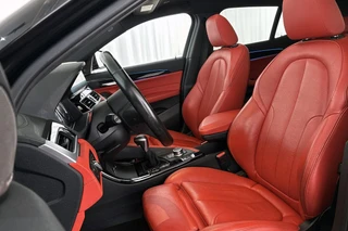 BMW X2 xDrive25e High Executive M Sport Panoramadak Keyless Rood Leder / 7
