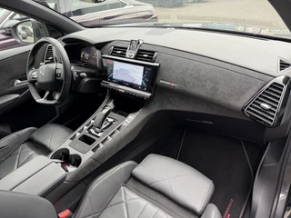 DS DS 7 Crossback 225pk E-Tense Performance Line (Elektrisch Schuifdak - Leder incl verwarming/koeling/massage/geheugen - Elektrische Klep - Adaptieve Cruise Controle - LED - Keyless Entry - Camera) / 51