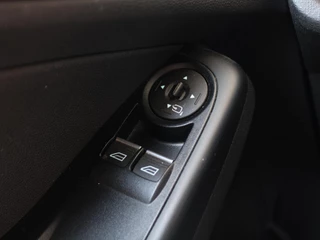 Ford Fiesta 1.0 EcoBoost ST Line Climate/Cruise Control, Parkeersensoren, Voorruitverwarming / 21