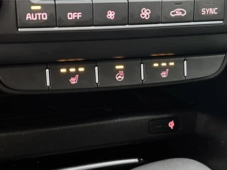 Kia XCeed 1.4 T-GDi DynamicLine | Camera | Stoel-/Stuurverwarming | Cruise Control | CarPlay | / 19