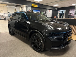 Lynk & Co 01 1.5 / Pano / Navigatie / Camera / Infinity / Memory / Elek.klep / Apple carplay / 5