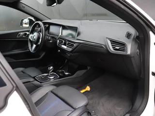 BMW 2-serie Gran Coupé 218i Business Edition | M SPORT | CAMERA | CRUISE | NAVI | APPLE CARPLAY | / 19