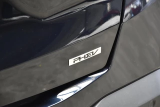 Kia Sorento 1.6 T-GDi 288pk PHEV AWD  7 PERS. DynamicPlusLine NIEUW DIRECT LEVERBAAR / 40