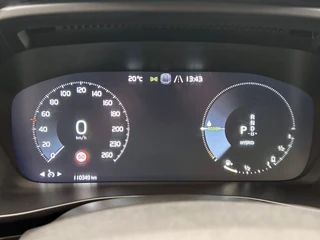 Volvo XC40 1.5 T4 Plug-in hybrid Core Recharge | Elek. Kofferklep | Apple Carplay | Climat/Control | Cruise/Control | / 35