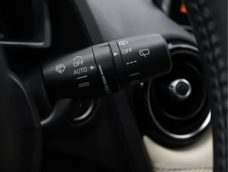 Mazda 2 1.5 Skyactiv-G Skylease GT  | BOVAG-garantie | Trekhaak | Camera | All-seasons / 31