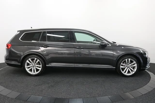 Volkswagen Passat Variant 1.5 TSI Elegance (Automaat) + Trekhaak / 14