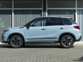 Suzuki Vitara 1.0 Boosterjet Stijl TREKHAAK 1ste Eigenaar, Dealer Onderhouden, Pano Dak, Navi / 17