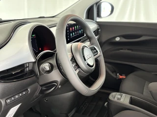 Fiat 500e La Prima 42 kWh | Panoramadak | Apple-Android | 8 Jaar Fabrieks-Garantie / 13