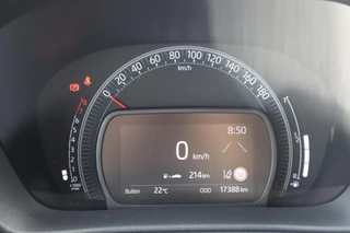 Toyota Aygo X PULSE / 24