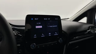 Ford Fiesta 1.0 EcoBoost Hybrid Titanium NAVI CRUISE CARPLAY. / 34