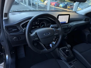 Ford Focus Wagon 1.0 EcoBoost Connected - Navi Carplay Park. sens. voor en achter / 18