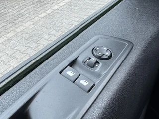 Toyota PROACE Electric Verso LONG DYNAMIC 75KWH GRUAU ROLSTOELAUTO VERLAAGD-INBOUW-OPRIJPLAAT 2x SCHUIFDEUR CRUISE AIRCO BLUETOOTH / 20