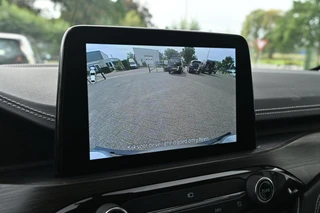 Ford Kuga 2.5 PHEV Vignale / 13