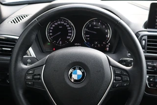 BMW 1-serie 118i 136pk High Executive Urban line - Leder - Led koplampen - Navigatie prof. - Hifi - / 15