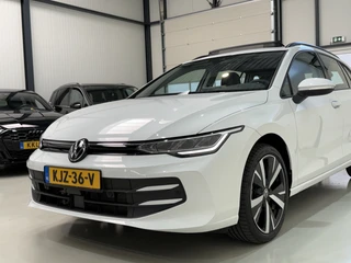 Volkswagen Golf Variant 1.5 eTSI 150pk DSG Style Pano dak / 8