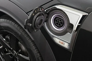 MINI Countryman 1.5 Cooper S E ALL4 Panoramadak Harman Kardon Head-Up Stoelverwarming / 35